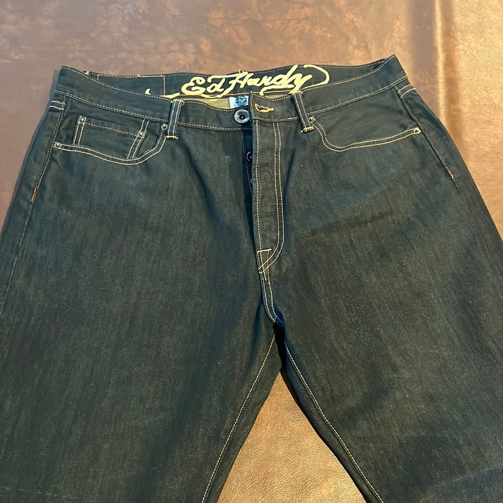 Ed Hardy jeans, lot 2008. Size 38x32.
